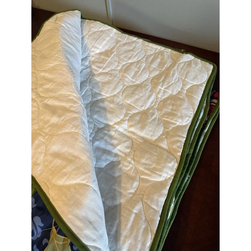 Christmas Quilt Blanket Patchwork Farmhouse‎ Holiday 92x82 Large Stitch Vtg
